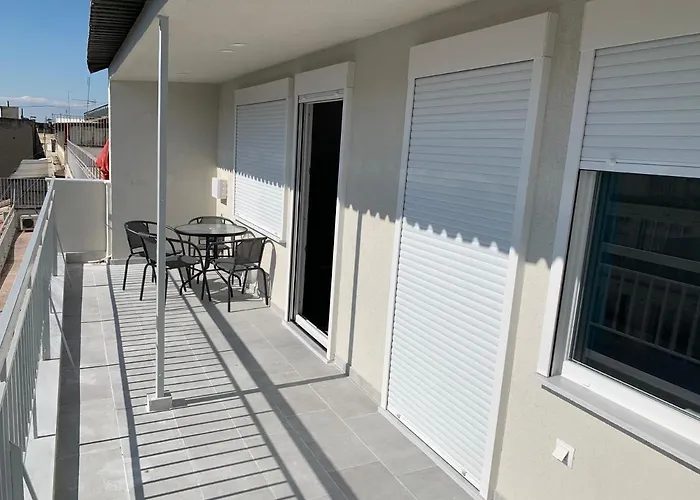 Spacious And Cozy Apartment In Central Thessaloniki